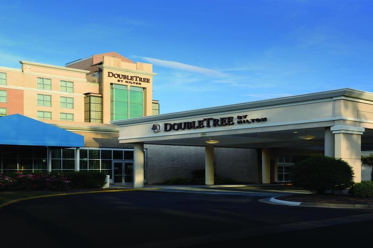 Doubletree By Hilton Norfolk Airport Hotel Bagian luar foto