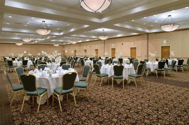 Doubletree By Hilton Norfolk Airport Hotel Restoran foto